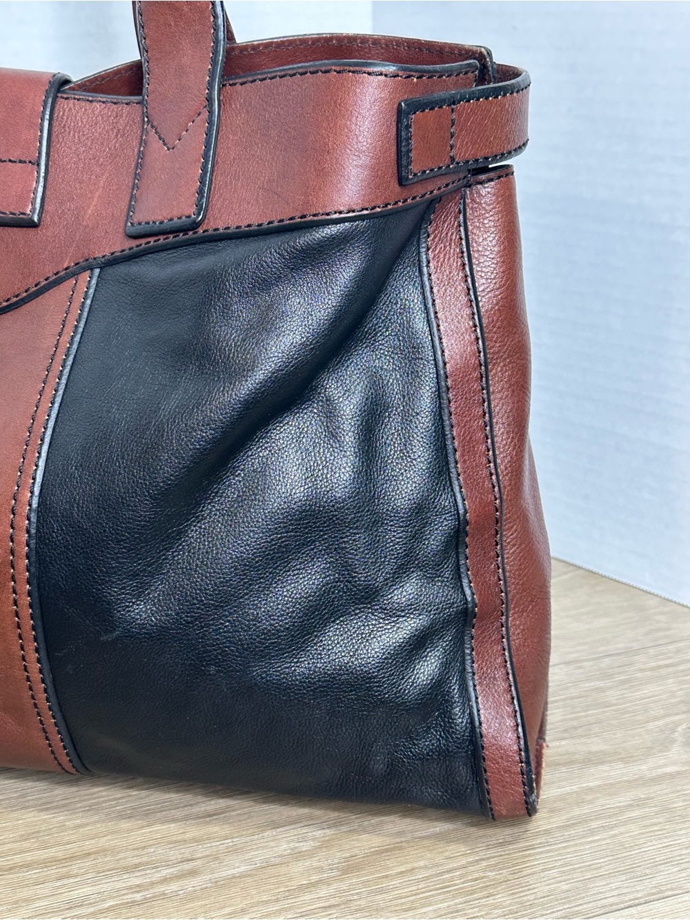 FOSSIL Vintage Reissue XL Weekender Leather Tote Bag - Picture 9 of 16